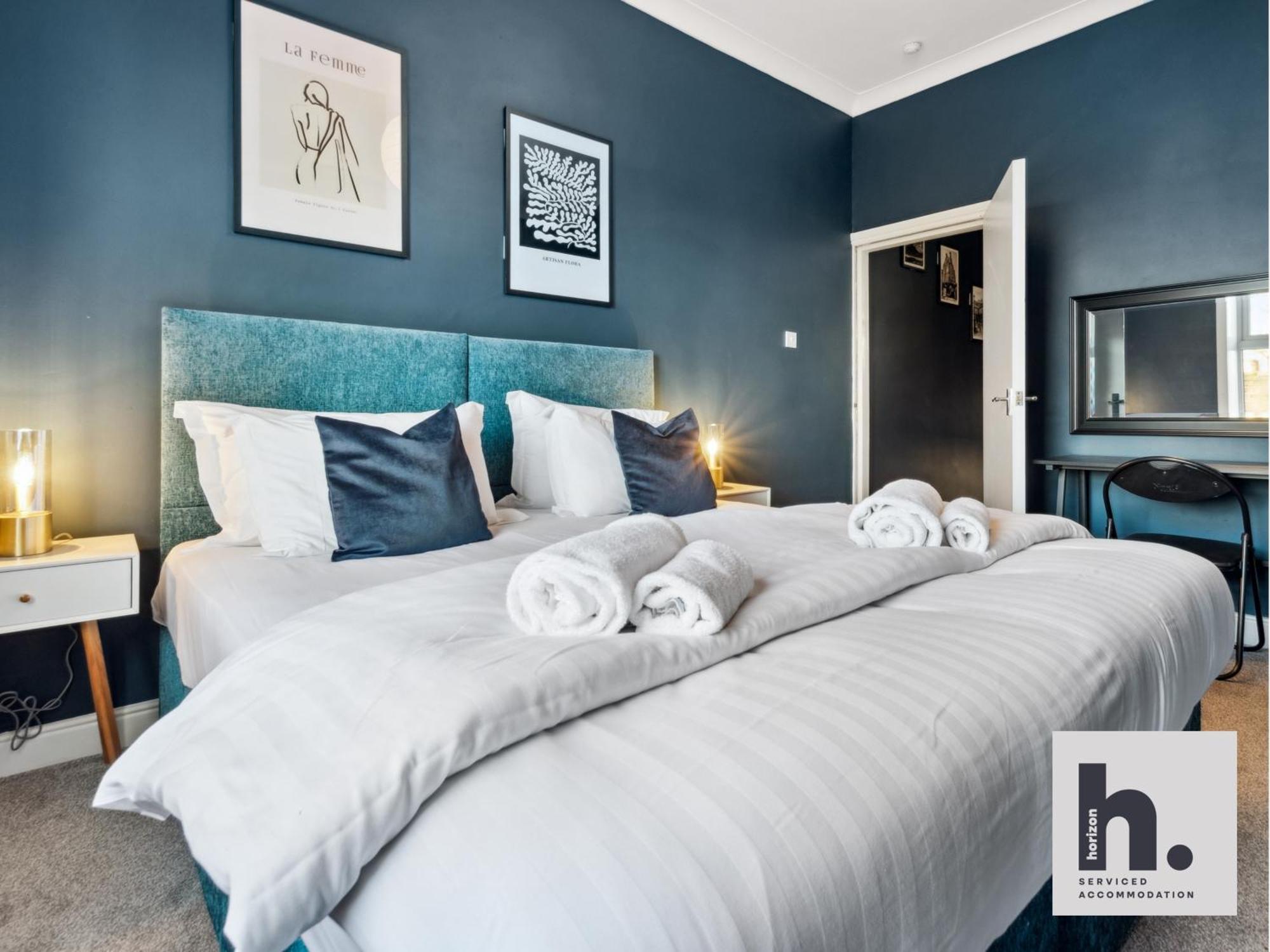 Free Parking - Penthouse - Business Stays - Relocating - St Harrogate Extérieur photo